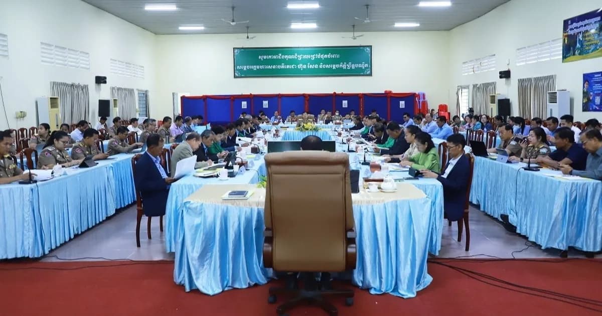 ក្រុមប្រឹក្សាខេត្តកណ្តាល បើកកិច្ចប្រជុំសាមញ្ញលើកទី២៩ អាណត្តិទី៤ ដោយដាក់ចេញទិសដៅពង្រឹងសេវាសាធារណៈ សន្តិសុខ និងការអភិវឌ្ឍមូលដ្ឋាន